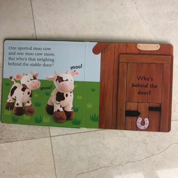 Children’s Collection 4 books Peekaboo! F - Picture 3 of 13